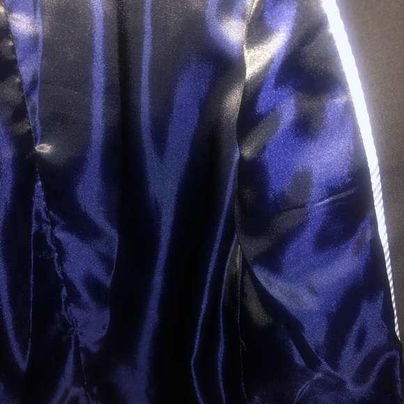 Izod Boy’s Black Sport Jacket - Picture 3 of 4